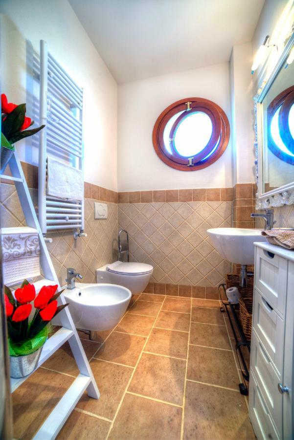 Casa Il Glicine A Due Passi Dal Centro Apartment เซียนา ภายนอก รูปภาพ