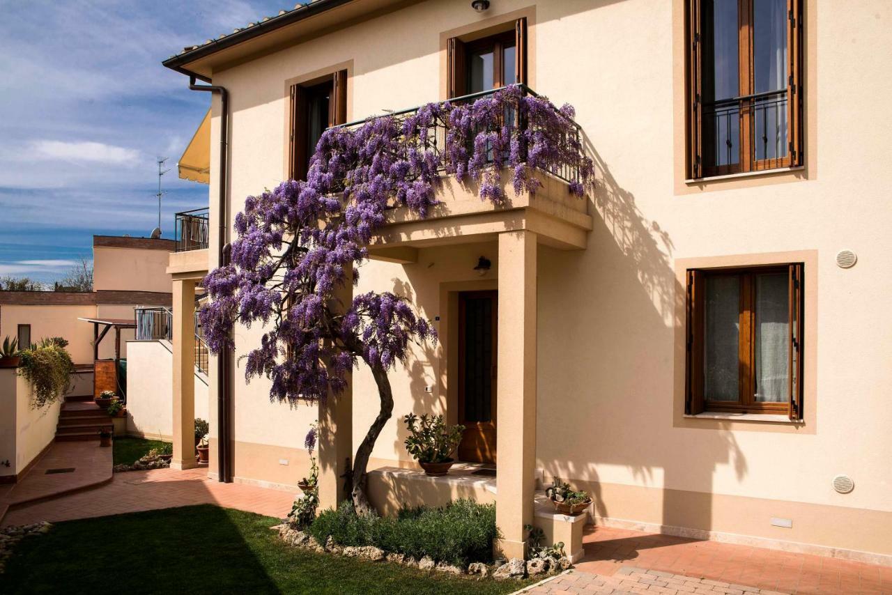Casa Il Glicine A Due Passi Dal Centro Apartment เซียนา ภายนอก รูปภาพ