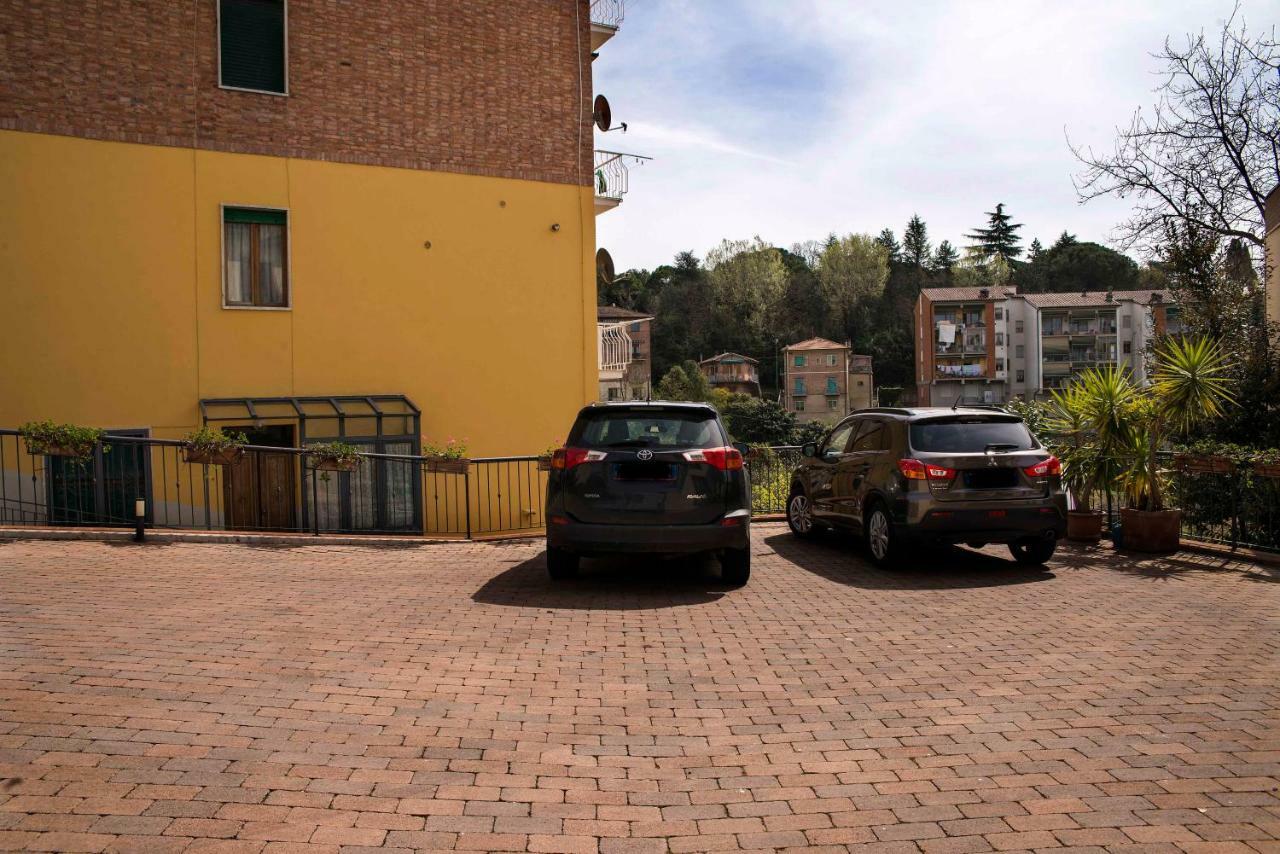 Casa Il Glicine A Due Passi Dal Centro Apartment เซียนา ภายนอก รูปภาพ